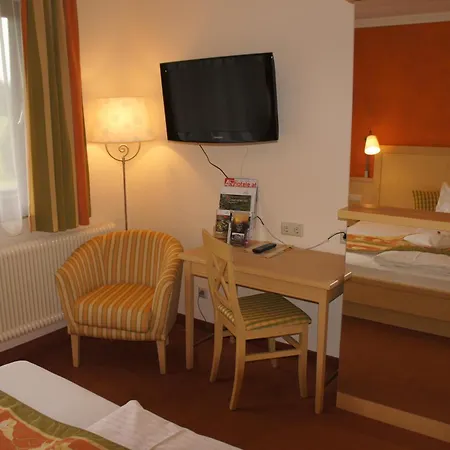 Kraftplatz Am Dachstein - Herold - Fuer Ruhesuchende Und Sportlich Aktive 3*