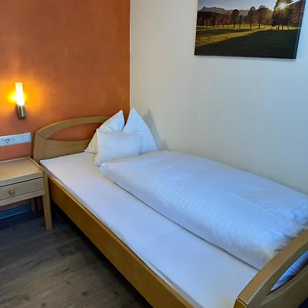 Couette-café Kraftplatz Am Dachstein - Herold - Fuer Ruhesuchende Und Sportlich Aktive 3*