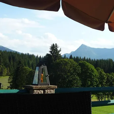 Kraftplatz Am Dachstein - Herold - Fuer Ruhesuchende Und Sportlich Aktive Couette-café
