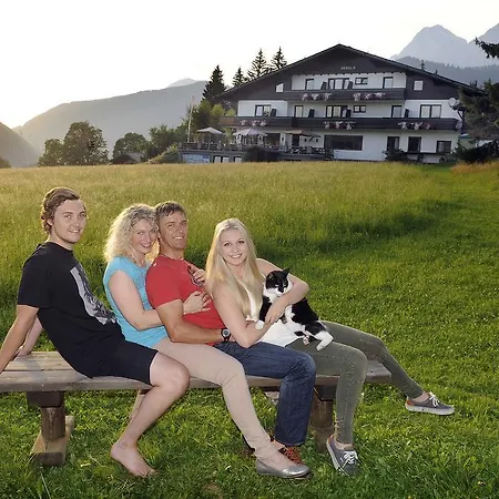 Frühstückspension Kraftplatz Am Dachstein - Herold - Fuer Ruhesuchende Und Sportlich Aktive 3*