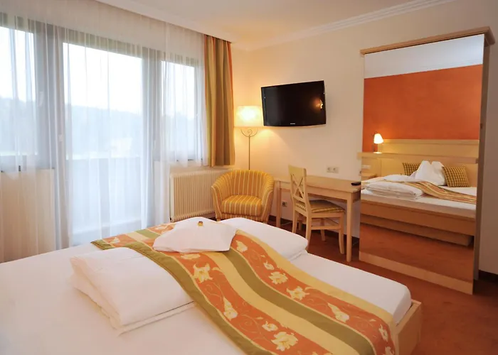 Kraftplatz Am Dachstein - Herold - Für Ruhesuchende Und Sportlich Aktive