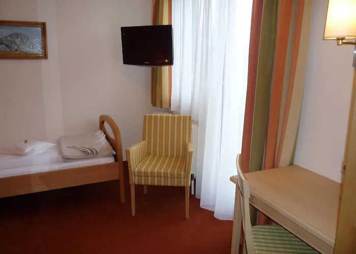 Frühstückspension Kraftplatz Am Dachstein - Herold - Für Ruhesuchende Und Sportlich Aktive