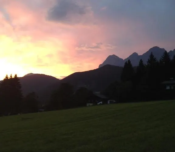 Kraftplatz Am Dachstein - Herold - Für Ruhesuchende Und Sportlich Aktive