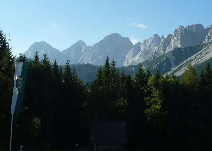 Kraftplatz Am Dachstein - Herold - Für Ruhesuchende Und Sportlich Aktive